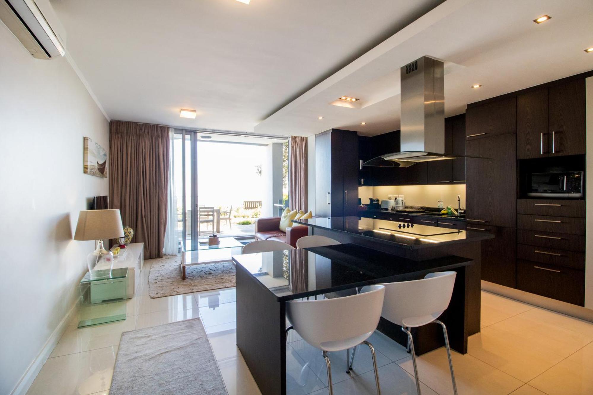 The Crystal Aparthotel Cape Town